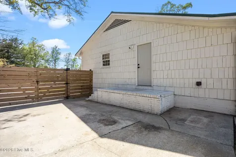 209 Puller Drive Jacksonville NC 28540