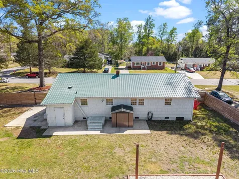 209 Puller Drive Jacksonville NC 28540