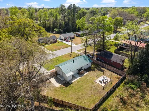 209 Puller Drive Jacksonville NC 28540