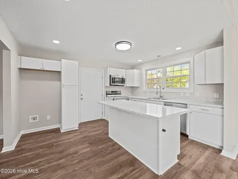 404 Maplehurst Drive Jacksonville NC 28540