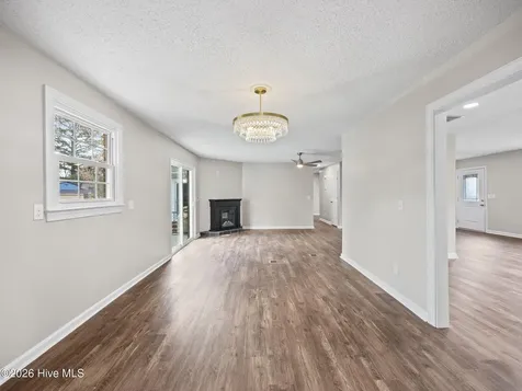 404 Maplehurst Drive Jacksonville NC 28540