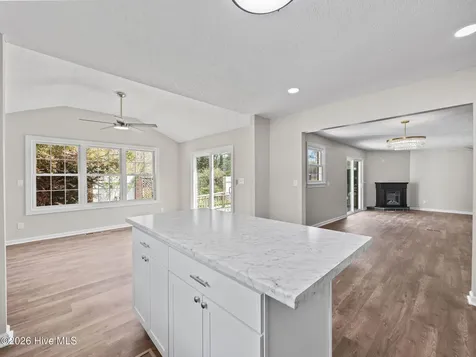 404 Maplehurst Drive Jacksonville NC 28540