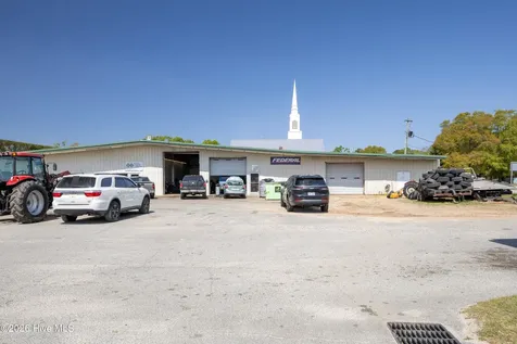 24 S Ingold Avenue Garland NC 28441