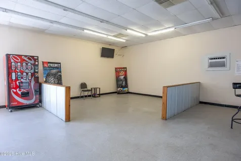 24 S Ingold Avenue Garland NC 28441
