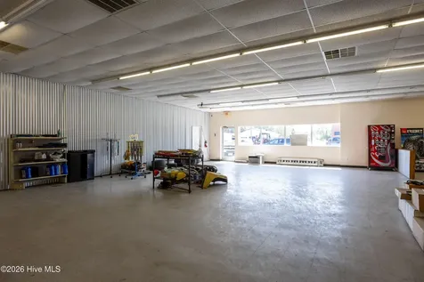 24 S Ingold Avenue Garland NC 28441
