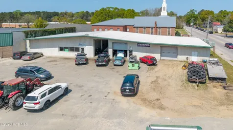 24 S Ingold Avenue Garland NC 28441