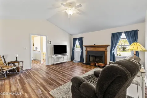 129 Kanton Drive Jacksonville NC 28540