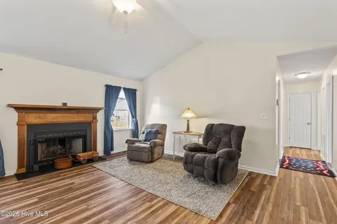 129 Kanton Drive Jacksonville NC 28540