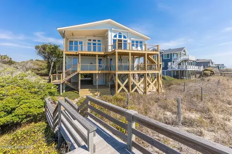 469 Maritime Place Pine Knoll Shores NC 28512