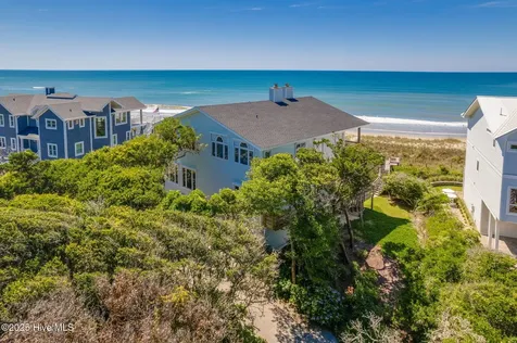 469 Maritime Place Pine Knoll Shores NC 28512