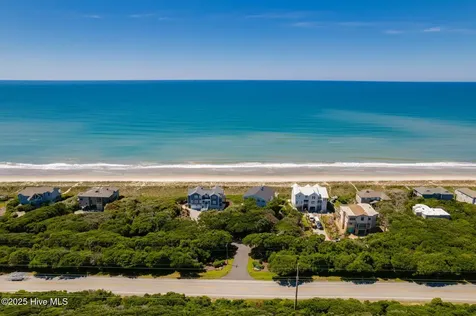 469 Maritime Place Pine Knoll Shores NC 28512