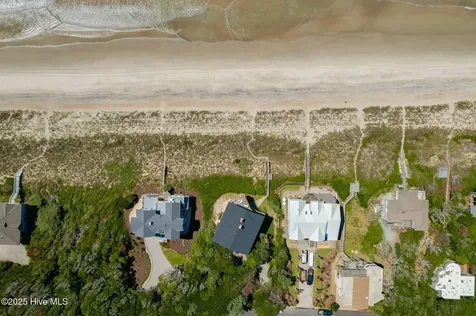 469 Maritime Place Pine Knoll Shores NC 28512
