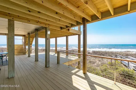 469 Maritime Place Pine Knoll Shores NC 28512
