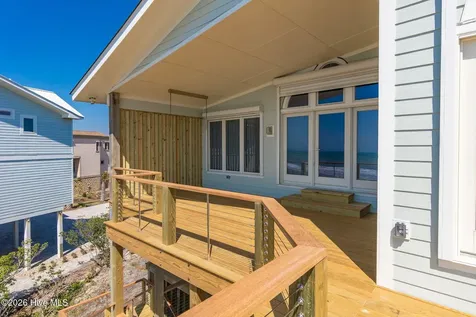 469 Maritime Place Pine Knoll Shores NC 28512