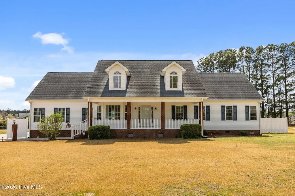 819 Badger Circle Greenville NC 27834