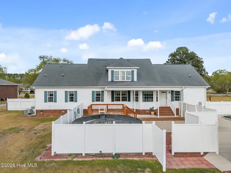 819 Badger Circle Greenville NC 27834