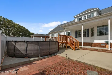 819 Badger Circle Greenville NC 27834