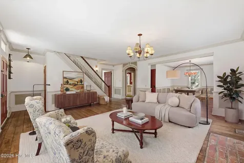 804 Pollock Street New Bern NC 28562