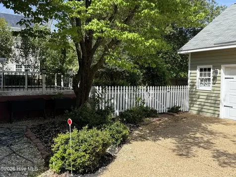 804 Pollock Street New Bern NC 28562