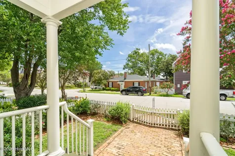 804 Pollock Street New Bern NC 28562