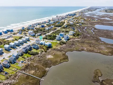 208-2 Gysgt D W Boatman Drive North Topsail Beach NC 28460
