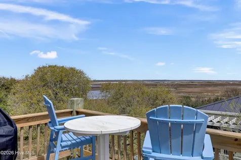 208-2 Gysgt D W Boatman Drive North Topsail Beach NC 28460