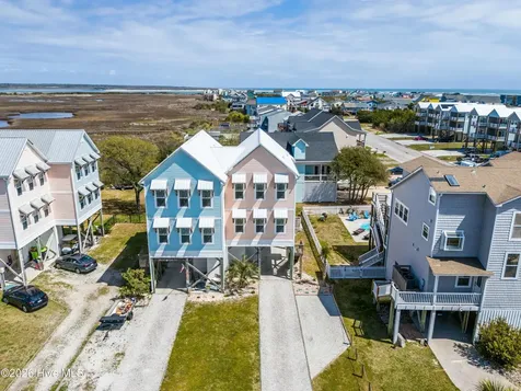 208-2 Gysgt D W Boatman Drive North Topsail Beach NC 28460