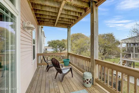 208-2 Gysgt D W Boatman Drive North Topsail Beach NC 28460