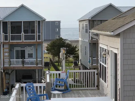 208-2 Gysgt D W Boatman Drive North Topsail Beach NC 28460