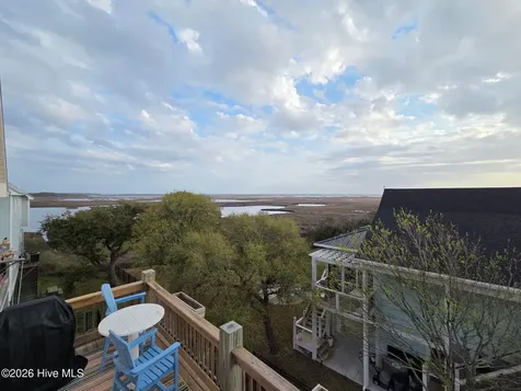 208-2 Gysgt D W Boatman Drive North Topsail Beach NC 28460