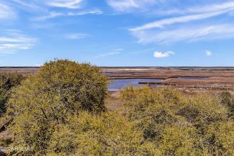 208-2 Gysgt D W Boatman Drive North Topsail Beach NC 28460