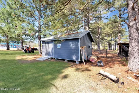4609 Lobelia Road Vass NC 28394