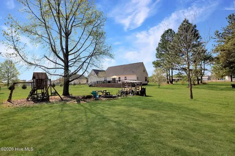 4609 Lobelia Road Vass NC 28394