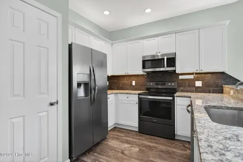 4258 Anderson Drive SE Southport NC 28461