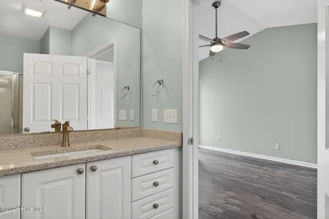 4258 Anderson Drive SE Southport NC 28461