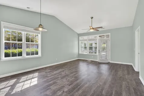 4258 Anderson Drive SE Southport NC 28461
