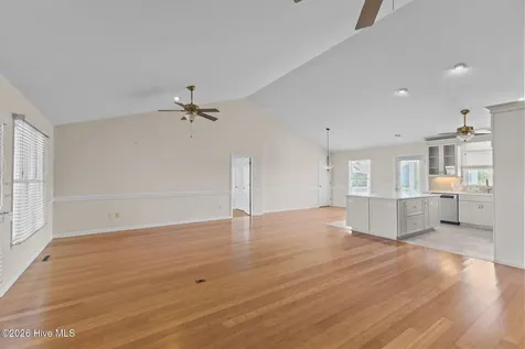 305 Joan Court Beaufort NC 28516