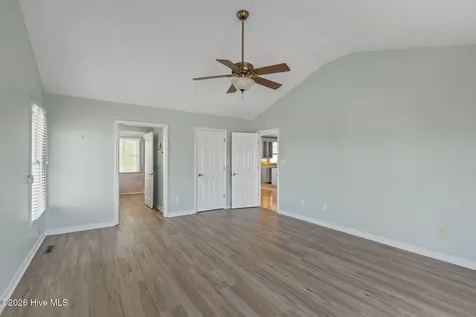 305 Joan Court Beaufort NC 28516