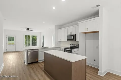 86 Whispering Pines Court Hampstead NC 28443