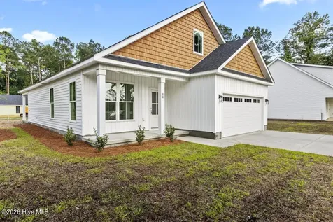 86 Whispering Pines Court Hampstead NC 28443