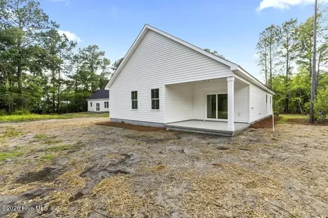 86 Whispering Pines Court Hampstead NC 28443