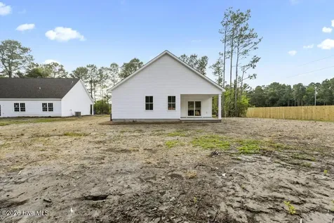 86 Whispering Pines Court Hampstead NC 28443
