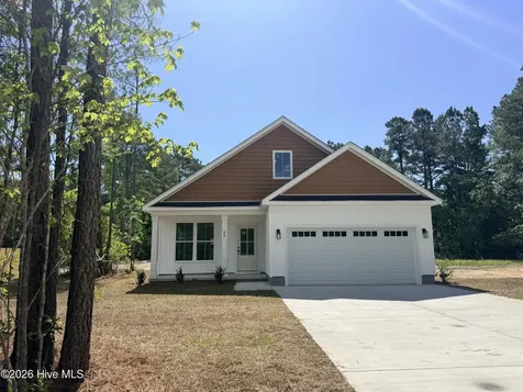 86 Whispering Pines Court Hampstead NC 28443