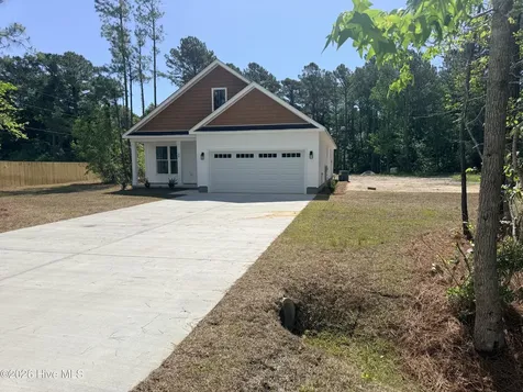 86 Whispering Pines Court Hampstead NC 28443