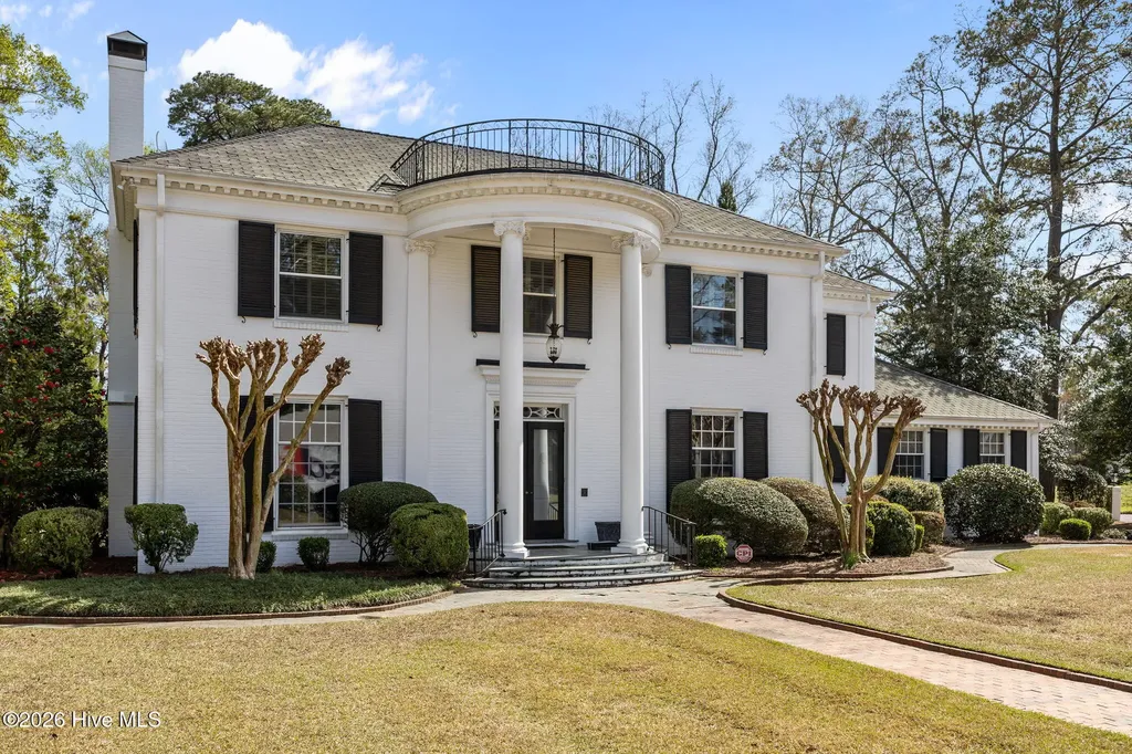 2101 Sparre Drive Kinston NC 28504