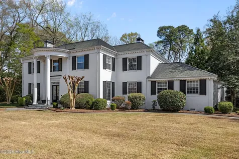 2101 Sparre Drive Kinston NC 28504
