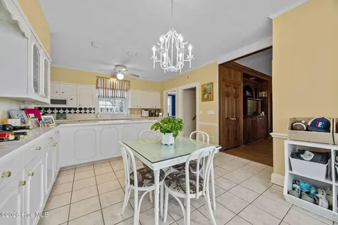 2101 Sparre Drive Kinston NC 28504