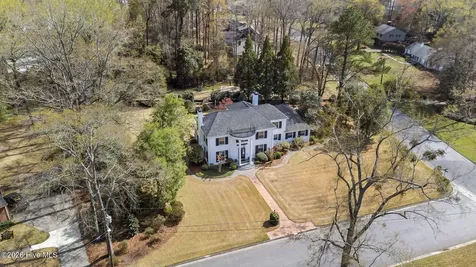 2101 Sparre Drive Kinston NC 28504