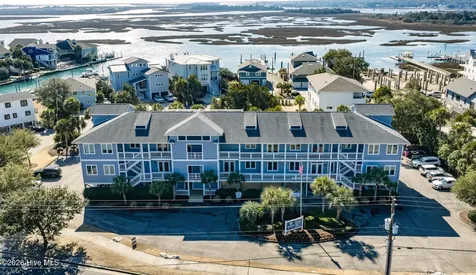 232 Causeway Drive Wrightsville Beach NC 28480