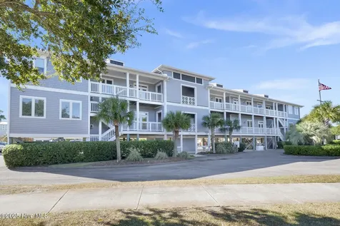 232 Causeway Drive Wrightsville Beach NC 28480